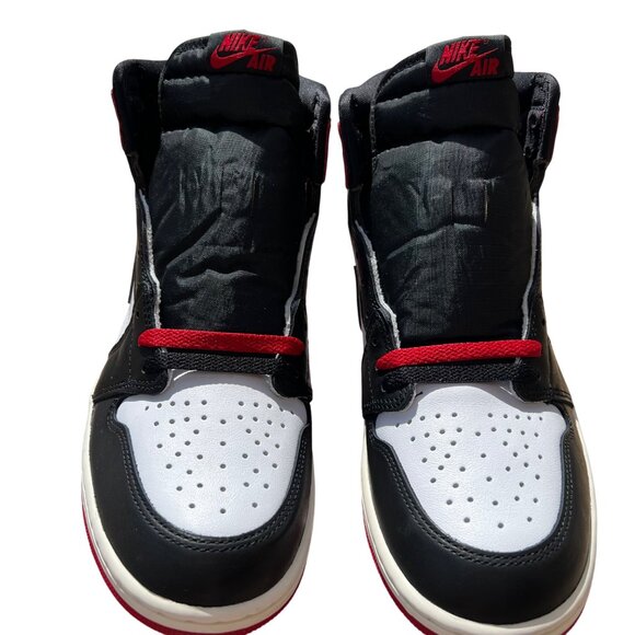 Nike Air Jordan 1 Retro High OG Chicago Black Toe Reimagined Mens 10 GWP New - Picture 3 of 16